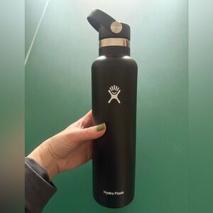 Hydro Flask 24 oz Standard Mouth